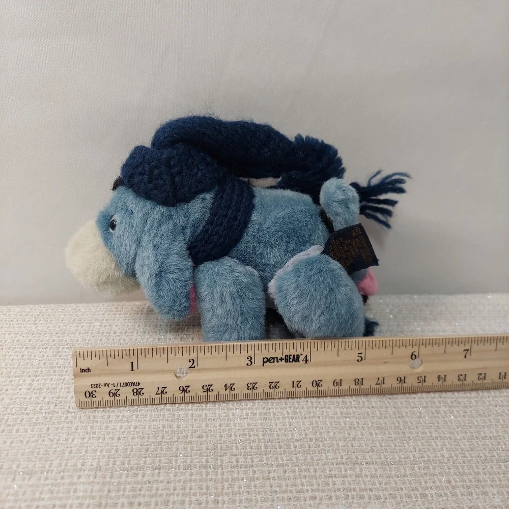 Disney Boyds Collection Eeyore Plush Ornament Blue Knit Hat Scarf Snowflake 6in - Picture 14 of 15